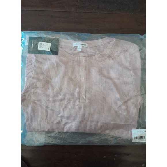 My Favorite Henley Top Mauve color size Small - Picture 3 of 4